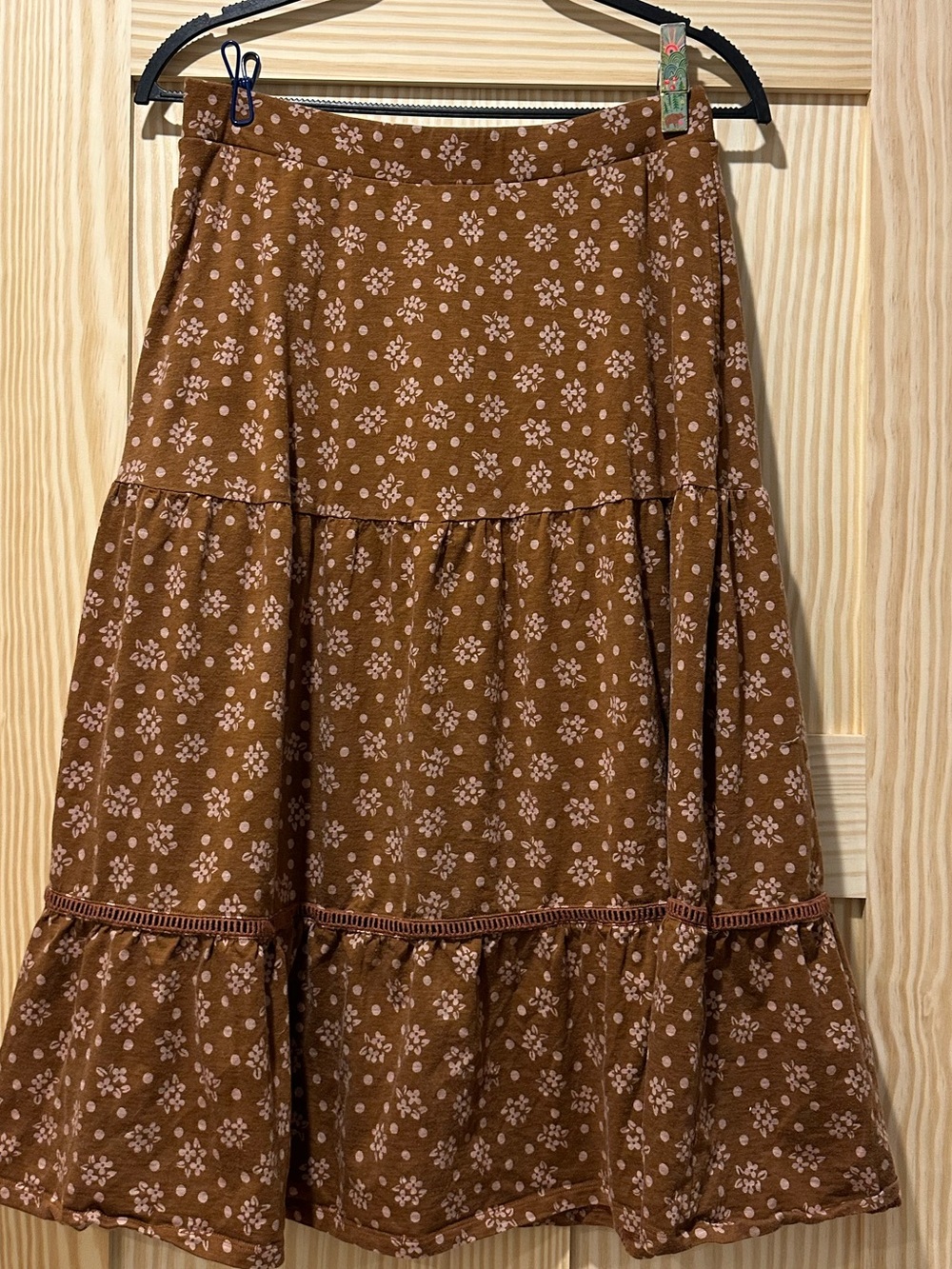 Toad & co Brown Floral Tiered Midi Skirt - Brown Floral